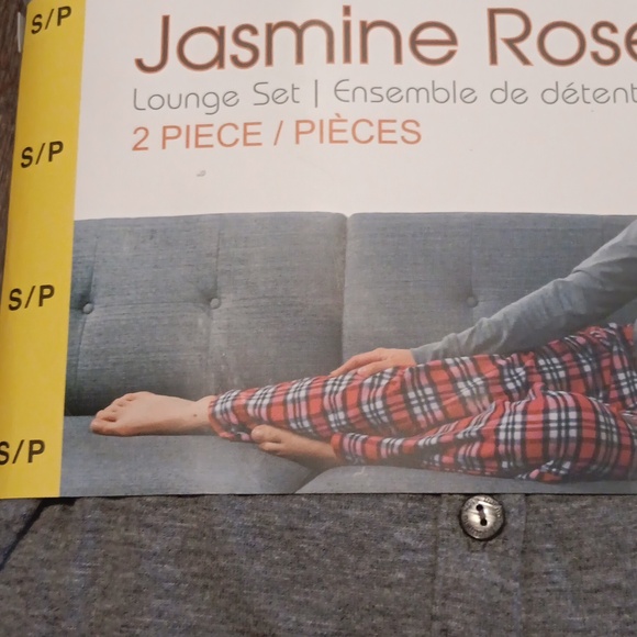 Pyjama set - Picture 2 of 5